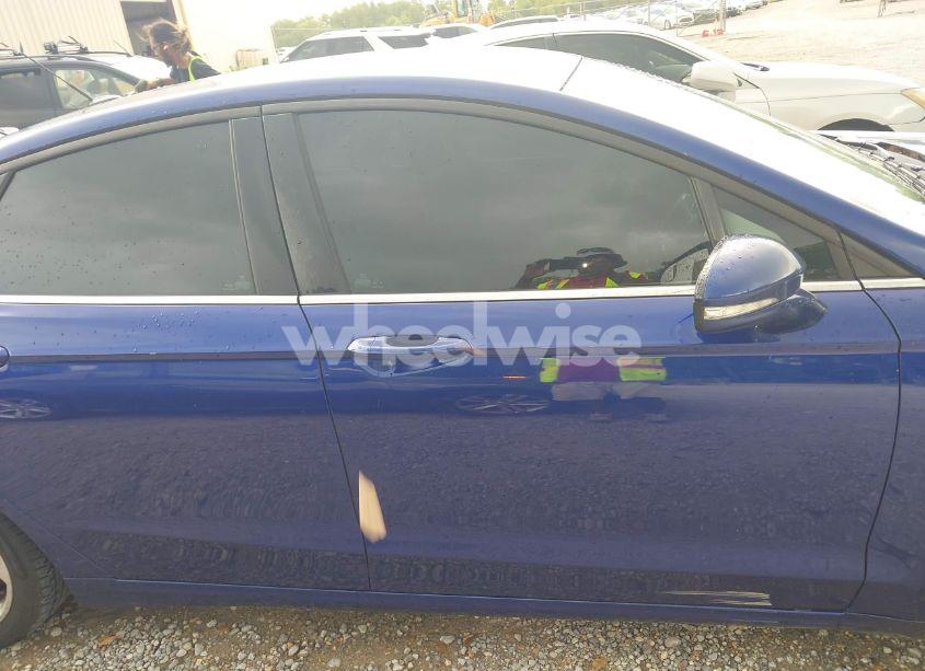 Photo 12 of 2016 Ford Fusion SE (VIN 3FA6P0H74GR233936)