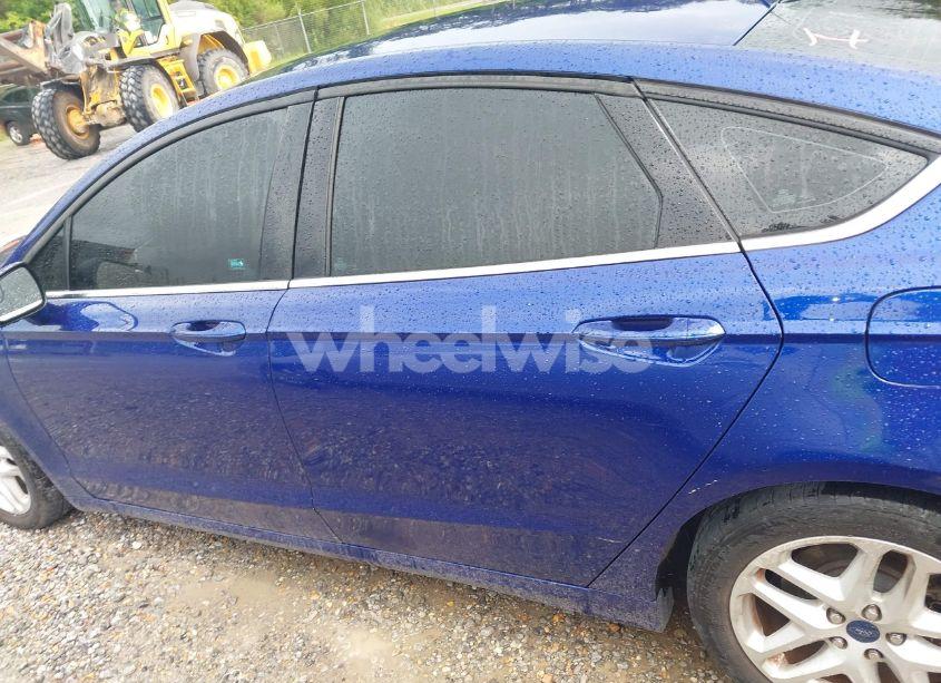 Photo 13 of 2016 Ford Fusion SE (VIN 3FA6P0H74GR233936)