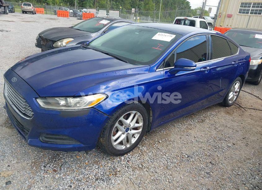 Photo 2 of 2016 Ford Fusion SE (VIN 3FA6P0H74GR233936)