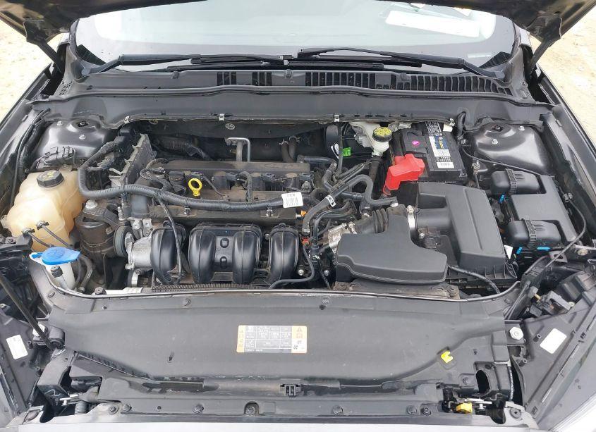 Photo 10 of 2016 Ford Fusion SE (VIN 3FA6P0H74GR245908)