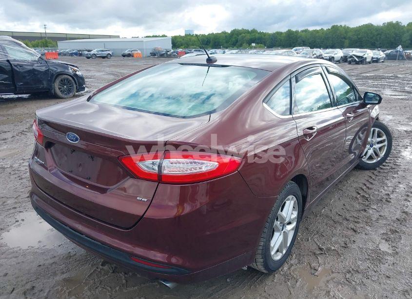 Photo 4 of 2016 Ford Fusion SE (VIN 3FA6P0H74GR256259)