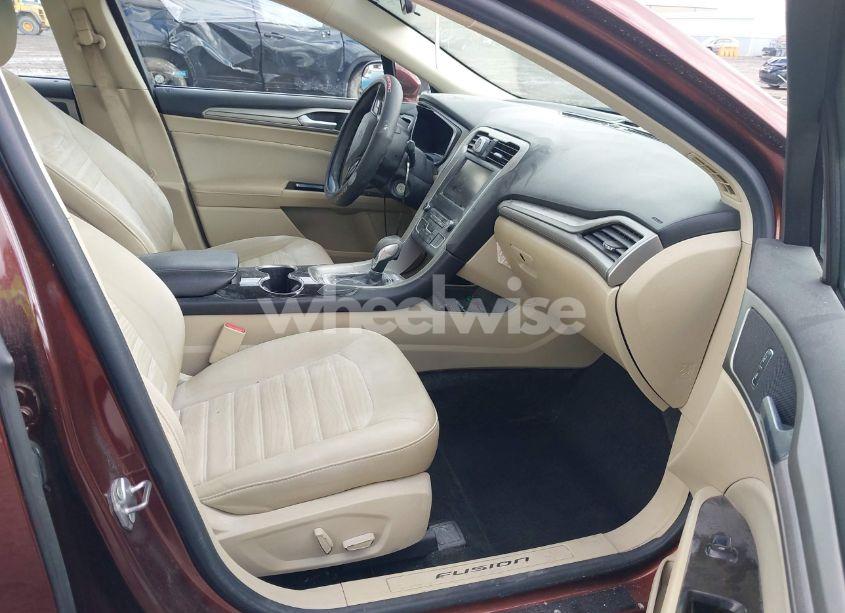 Photo 5 of 2016 Ford Fusion SE (VIN 3FA6P0H74GR256259)