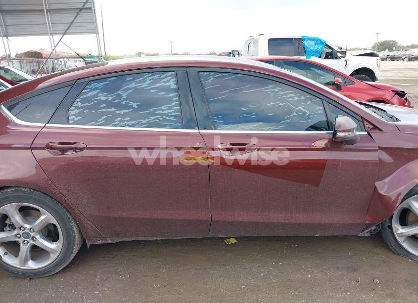 Photo 13 of 2016 Ford Fusion SE (VIN 3FA6P0H74GR279234)