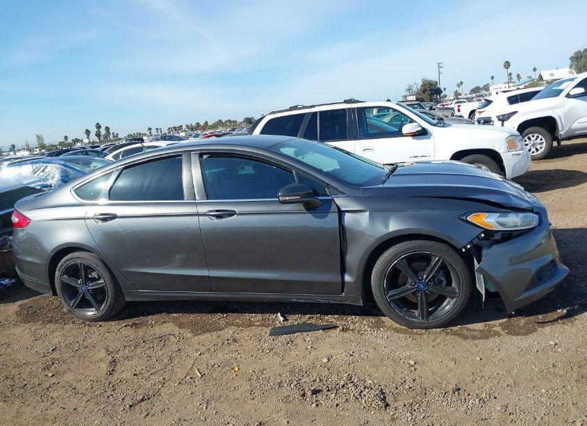 Photo 13 of 2016 Ford Fusion SE (VIN 3FA6P0H74GR291061)