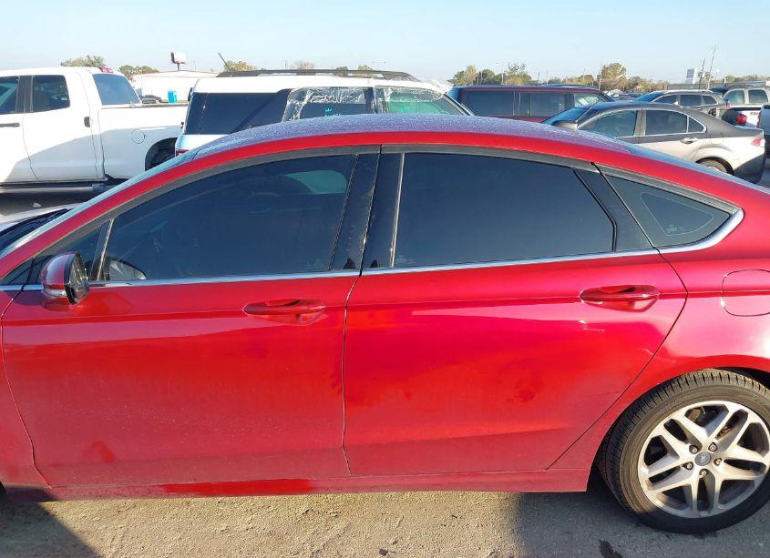 Photo 14 of 2016 Ford Fusion SE (VIN 3FA6P0H74GR302026)