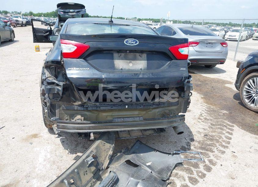 Photo 6 of 2016 Ford Fusion SE (VIN 3FA6P0H74GR319909)