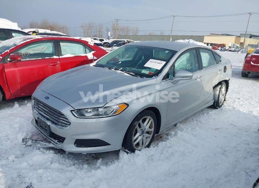 Photo 2 of 2016 Ford Fusion SE (VIN 3FA6P0H74GR325578)