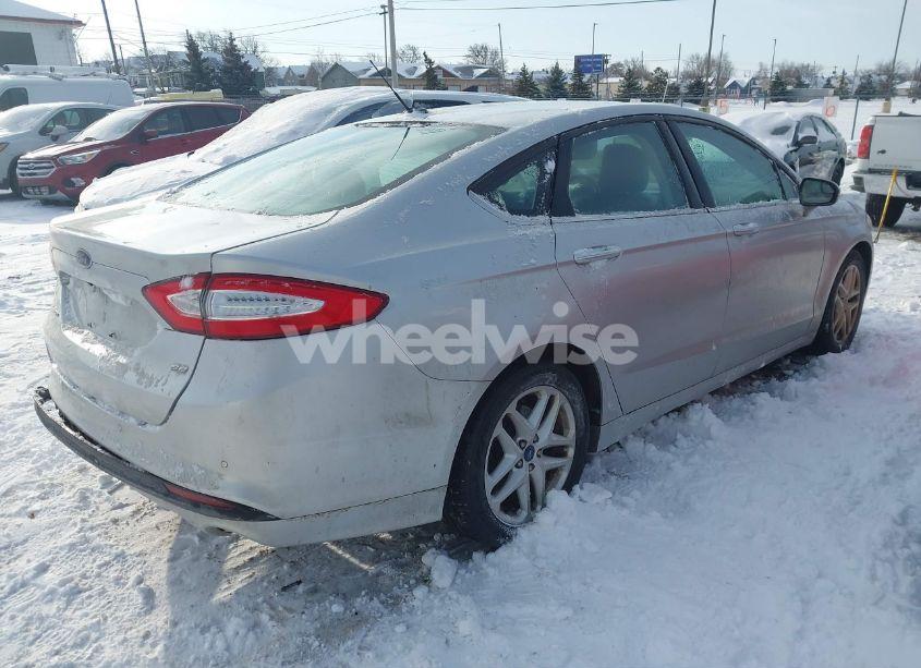 Photo 4 of 2016 Ford Fusion SE (VIN 3FA6P0H74GR325578)