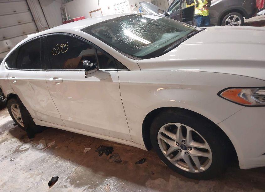 Photo 12 of 2016 Ford Fusion SE (VIN 3FA6P0H74GR333499)