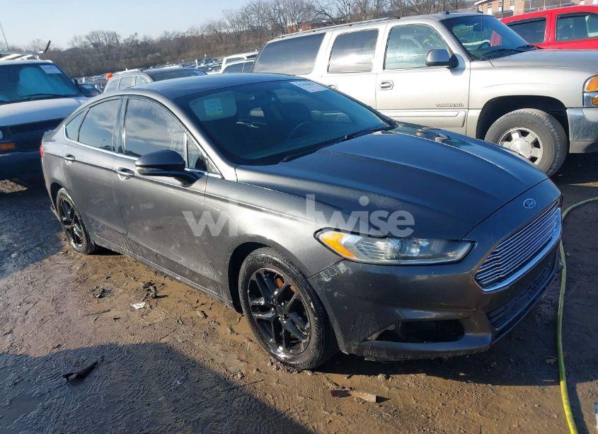 2016 Ford Fusion SE (VIN 3FA6P0H74GR343448) main photo