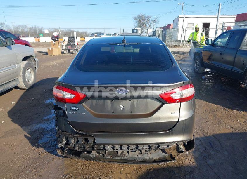 Photo 16 of 2016 Ford Fusion SE (VIN 3FA6P0H74GR343448)