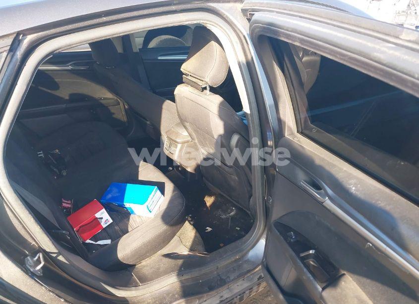 Photo 8 of 2016 Ford Fusion SE (VIN 3FA6P0H74GR343448)