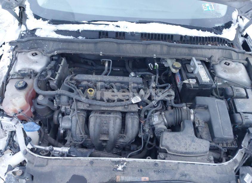 Photo 10 of 2016 Ford Fusion SE (VIN 3FA6P0H74GR352909)