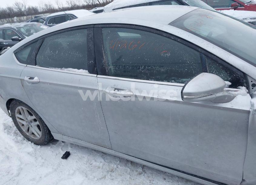 Photo 14 of 2016 Ford Fusion SE (VIN 3FA6P0H74GR352909)