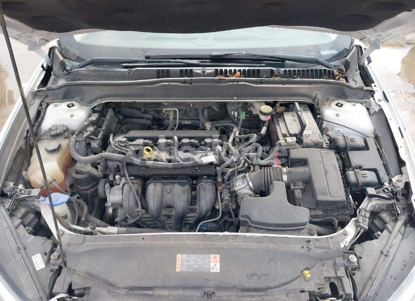 Photo 10 of 2016 Ford Fusion SE (VIN 3FA6P0H74GR359620)