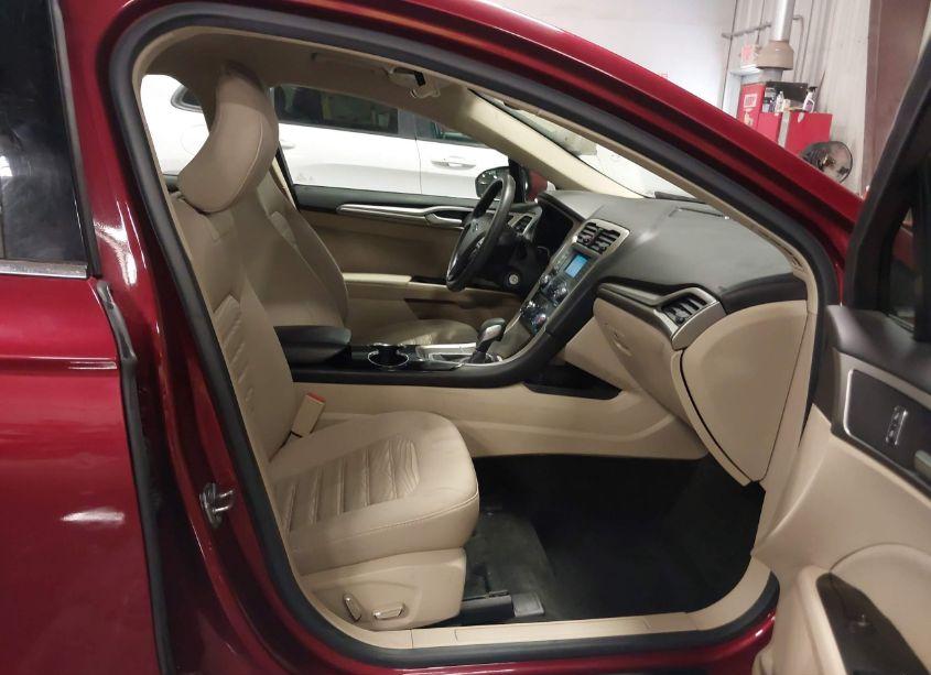 Photo 5 of 2016 Ford Fusion SE (VIN 3FA6P0H74GR360718)