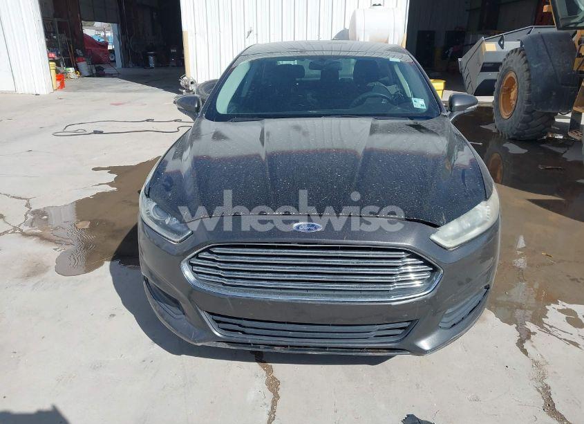 Photo 12 of 2016 Ford Fusion SE (VIN 3FA6P0H74GR387790)