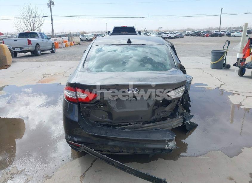 Photo 16 of 2016 Ford Fusion SE (VIN 3FA6P0H74GR387790)