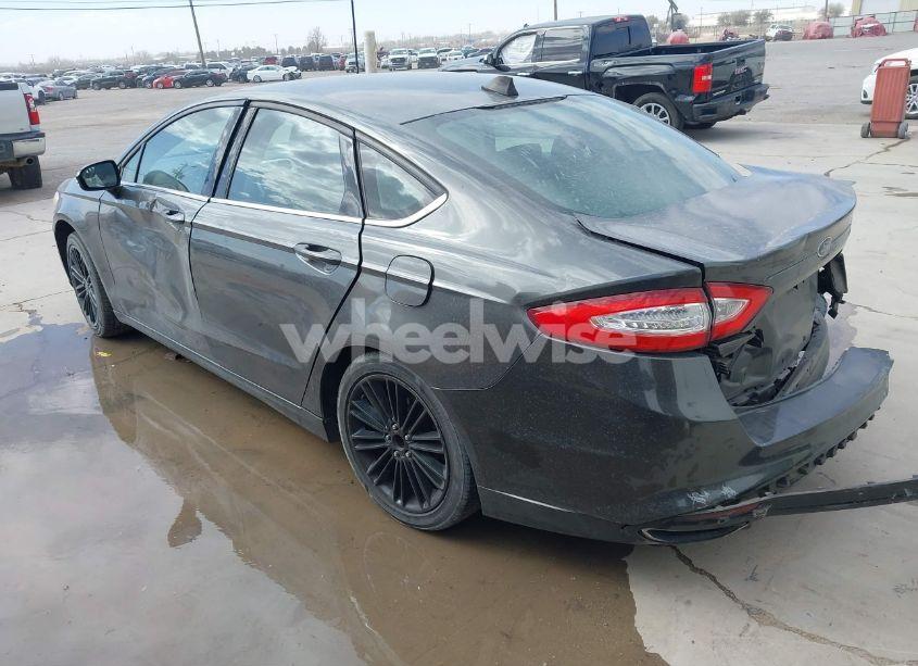 Photo 3 of 2016 Ford Fusion SE (VIN 3FA6P0H74GR387790)
