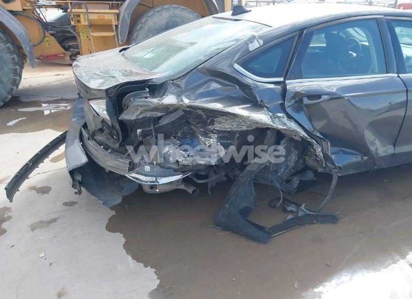 Photo 6 of 2016 Ford Fusion SE (VIN 3FA6P0H74GR387790)