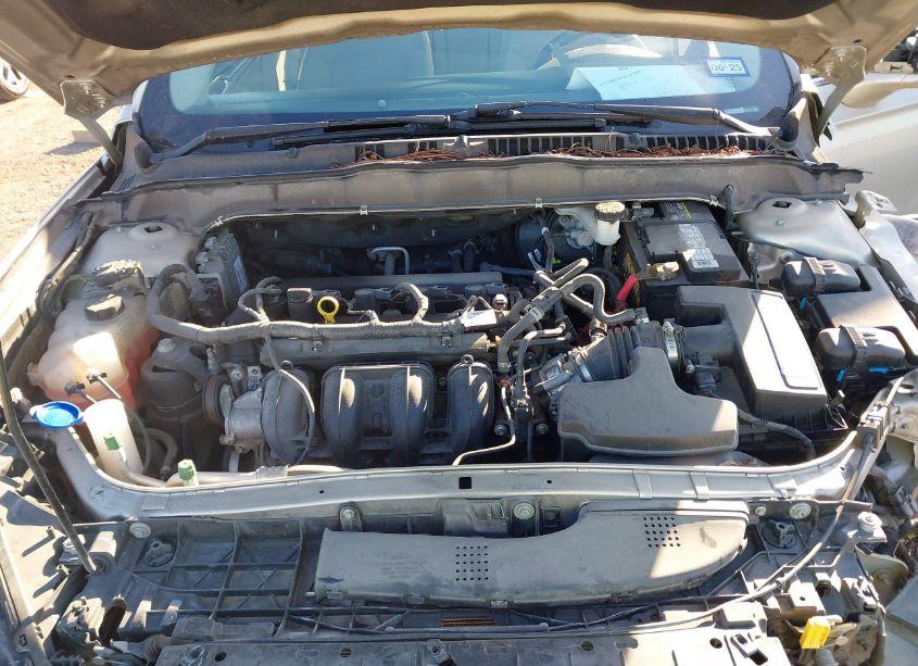 Photo 9 of 2017 Ford Fusion SE (VIN 3FA6P0H74HR145132)