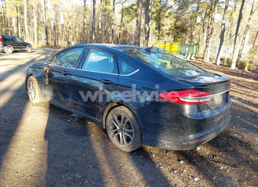 Photo 3 of 2017 Ford Fusion SE (VIN 3FA6P0H74HR198137)