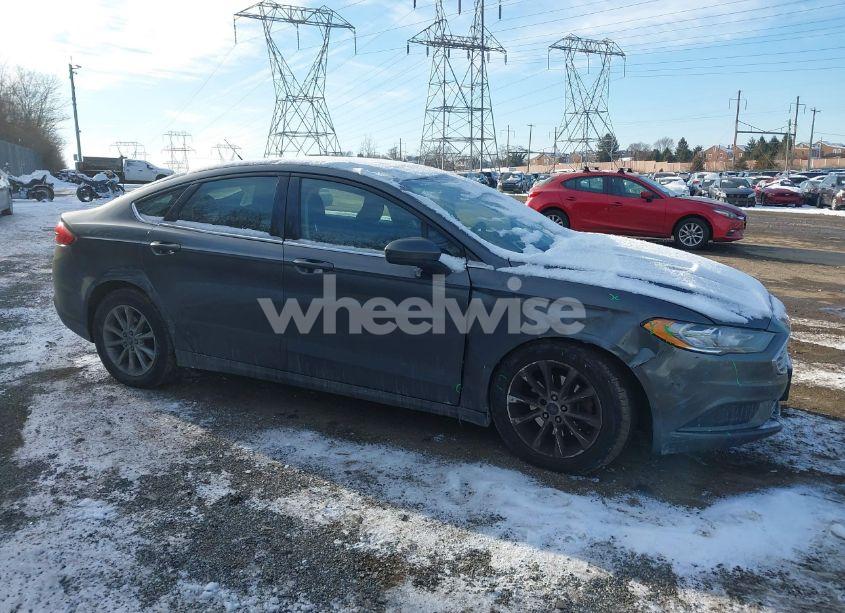 2017 Ford Fusion SE (VIN 3FA6P0H74HR248387) main photo