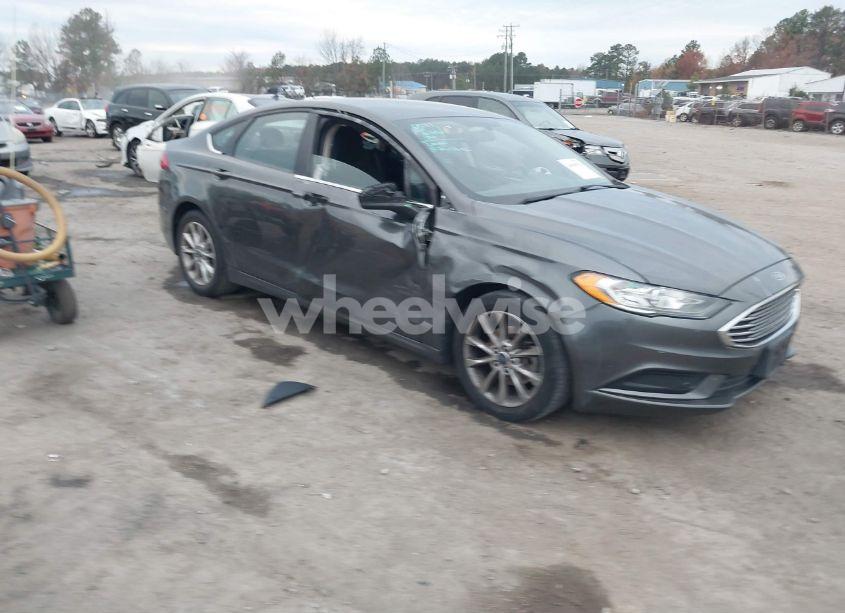 2017 Ford Fusion SE (VIN 3FA6P0H74HR260488) main photo
