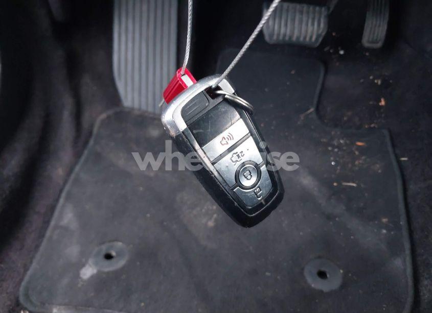 Photo 11 of 2017 Ford Fusion SE (VIN 3FA6P0H74HR260488)