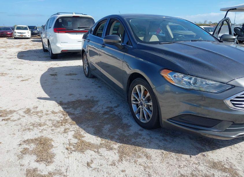 Photo 12 of 2017 Ford Fusion SE (VIN 3FA6P0H74HR281874)