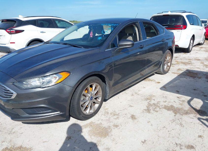 Photo 13 of 2017 Ford Fusion SE (VIN 3FA6P0H74HR281874)