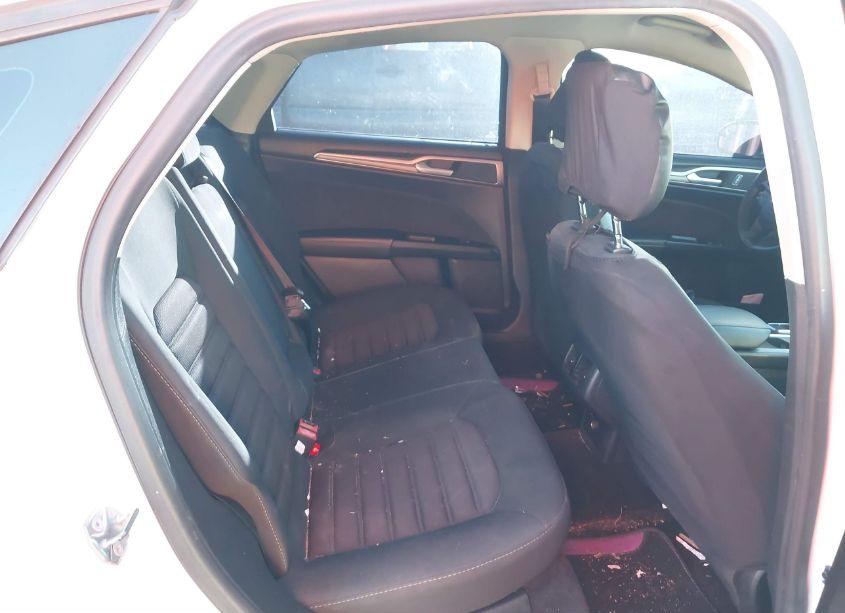 Photo 8 of 2017 Ford Fusion SE (VIN 3FA6P0H74HR355732)