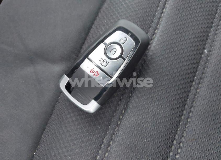 Photo 11 of 2017 Ford Fusion SE (VIN 3FA6P0H74HR372272)