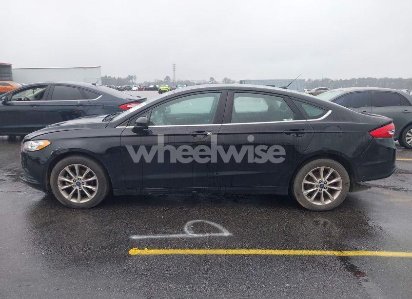 Photo 14 of 2017 Ford Fusion SE (VIN 3FA6P0H74HR372272)