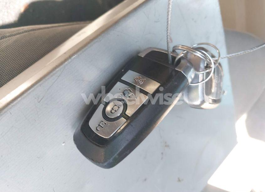 Photo 11 of 2017 Ford Fusion SE (VIN 3FA6P0H74HR391811)