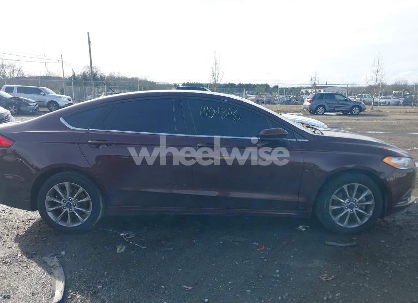 Photo 13 of 2017 Ford Fusion SE (VIN 3FA6P0H74HR393333)
