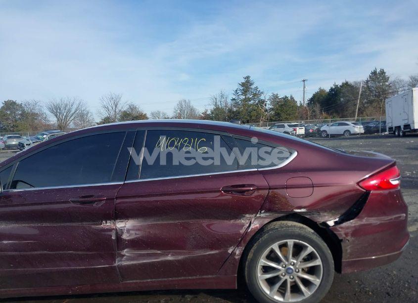 Photo 14 of 2017 Ford Fusion SE (VIN 3FA6P0H74HR393333)