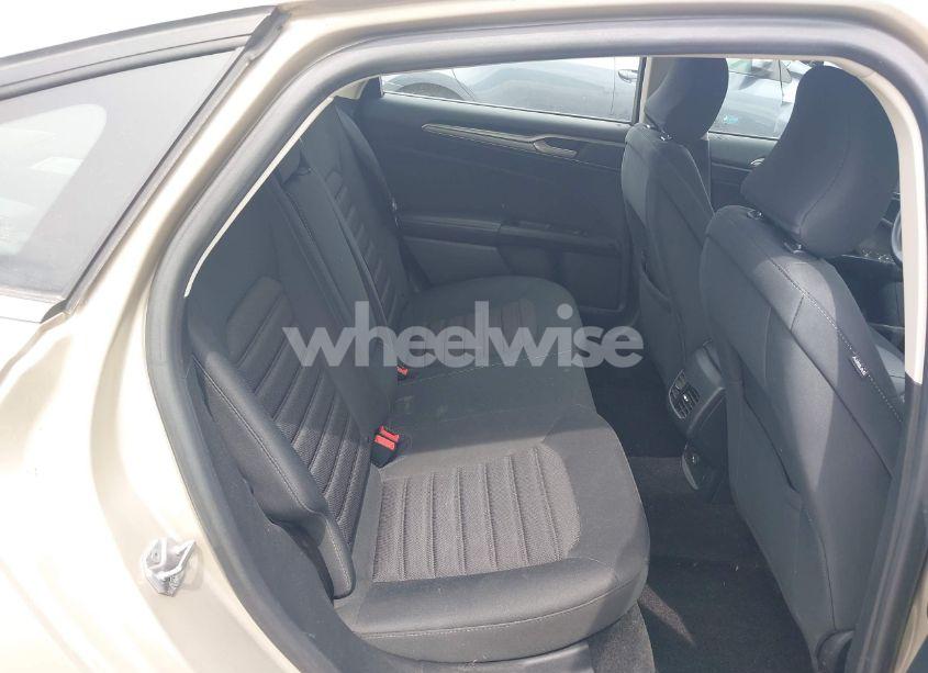 Photo 8 of 2017 Ford Fusion SE (VIN 3FA6P0H74HR395535)