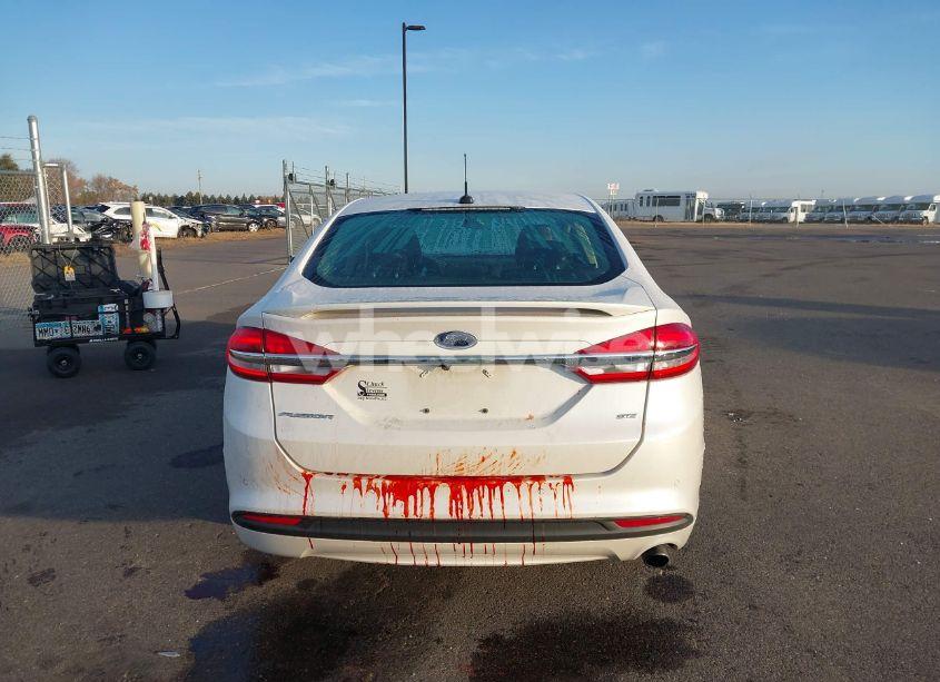 Photo 17 of 2018 Ford Fusion SE (VIN 3FA6P0H74JR107390)