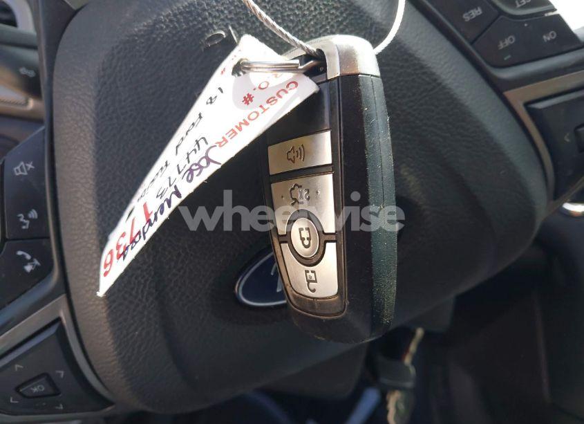 Photo 9 of 2018 Ford Fusion SE (VIN 3FA6P0H74JR145041)