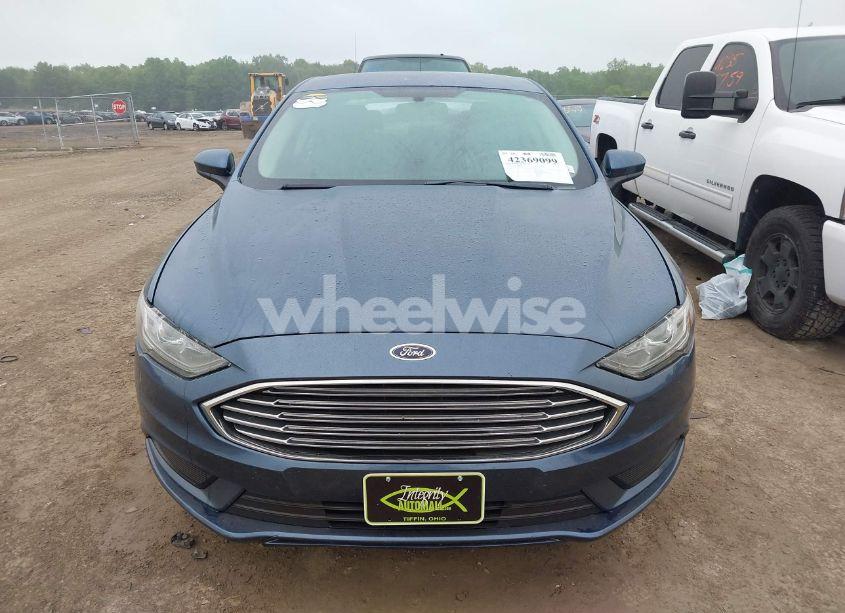 Photo 13 of 2018 Ford Fusion SE (VIN 3FA6P0H74JR226458)