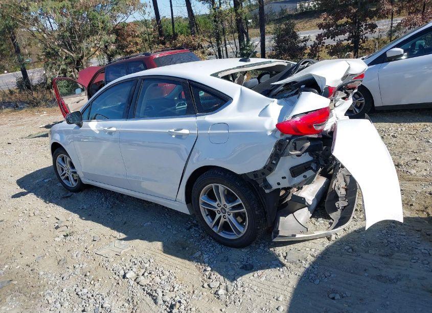 Photo 3 of 2018 Ford Fusion SE (VIN 3FA6P0H74JR277989)