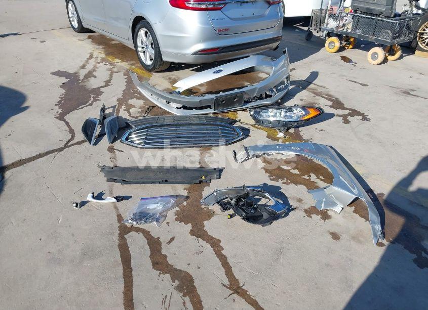 Photo 12 of 2018 Ford Fusion SE (VIN 3FA6P0H74JR279192)