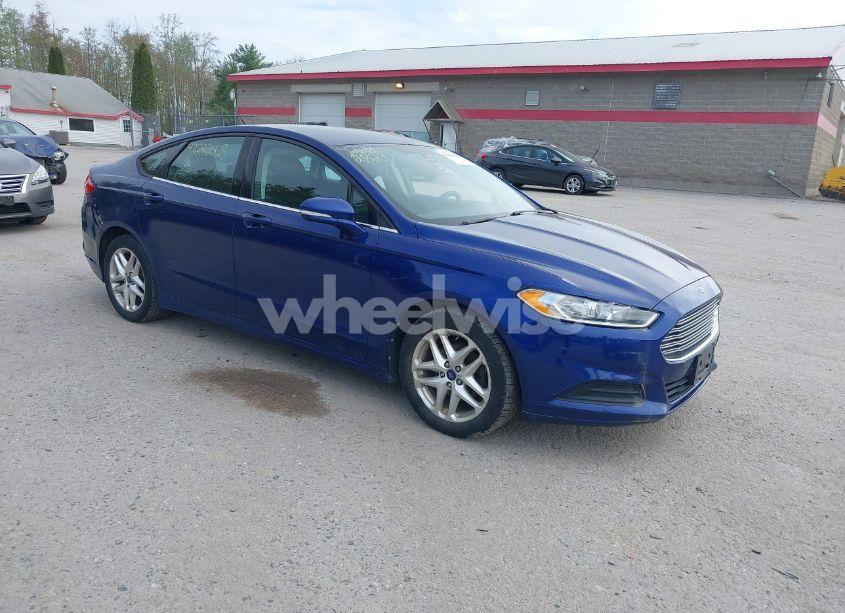 2013 Ford Fusion SE (VIN 3FA6P0H75DR104681) main photo