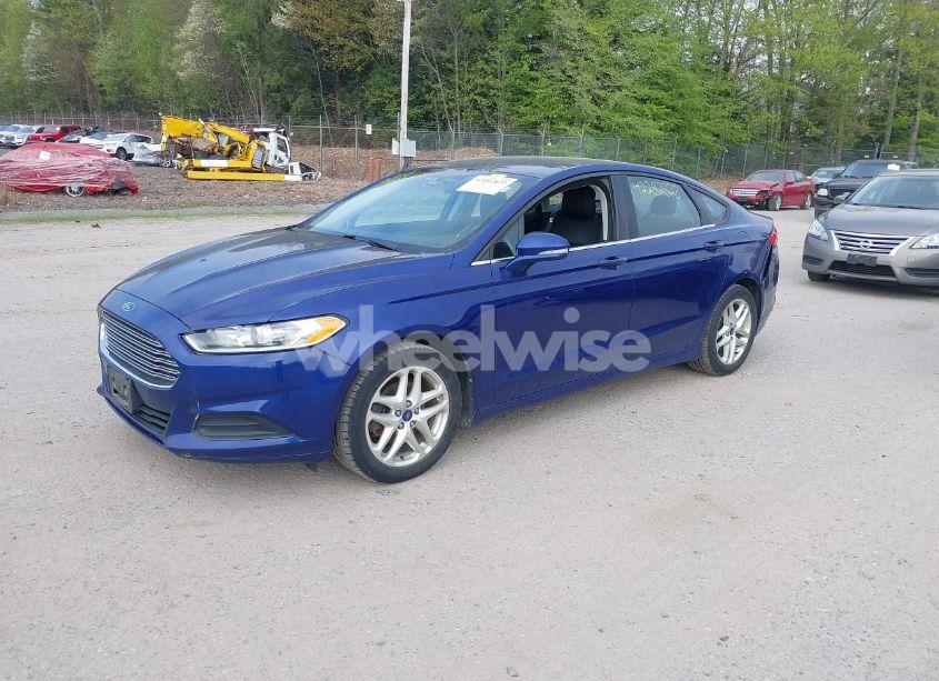Photo 2 of 2013 Ford Fusion SE (VIN 3FA6P0H75DR104681)