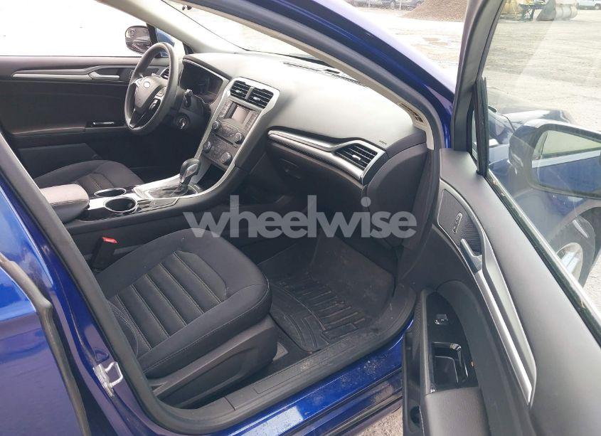 Photo 5 of 2013 Ford Fusion SE (VIN 3FA6P0H75DR104681)