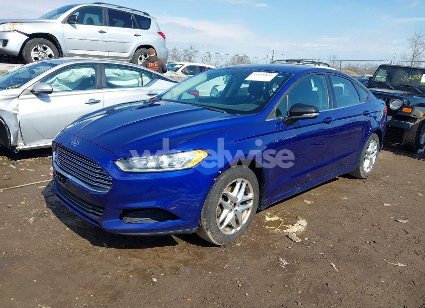 Photo 2 of 2013 Ford Fusion SE (VIN 3FA6P0H75DR106818)