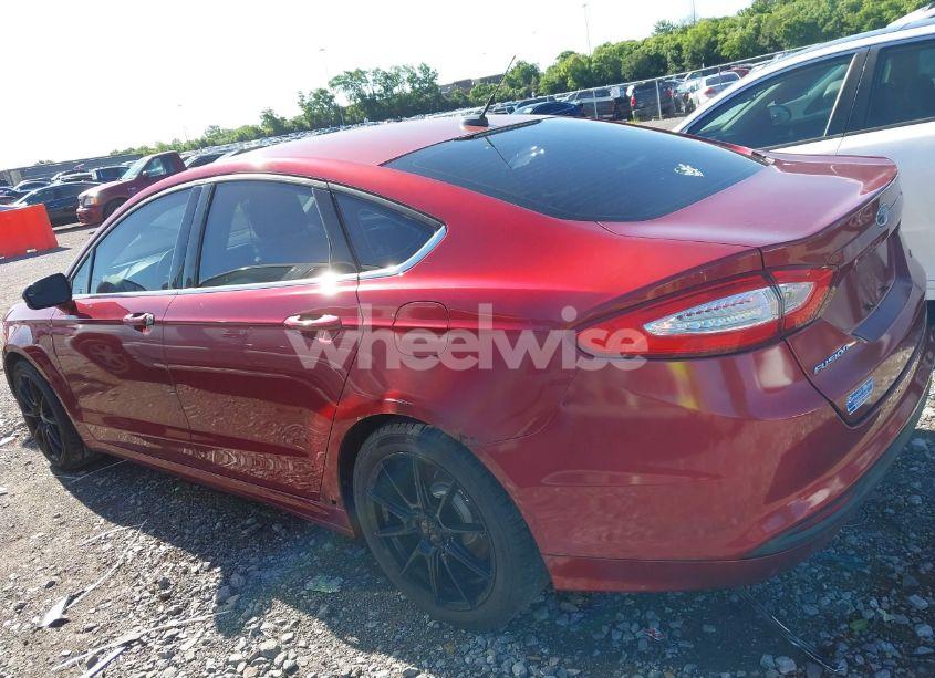 Photo 6 of 2013 Ford Fusion SE (VIN 3FA6P0H75DR130360)