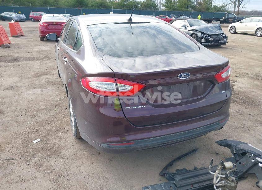 Photo 3 of 2013 Ford Fusion SE (VIN 3FA6P0H75DR139981)