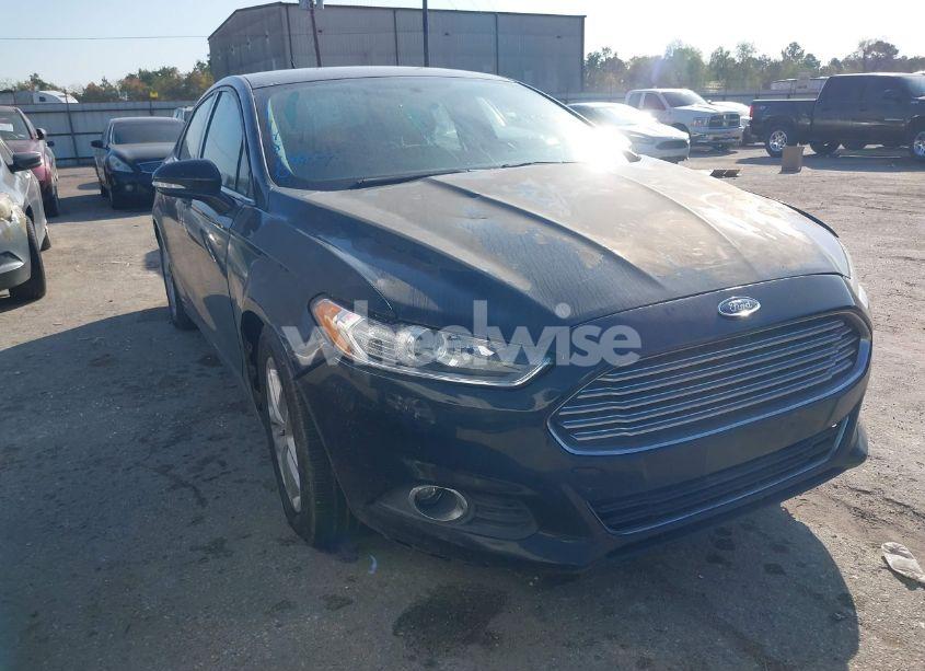 2013 Ford Fusion SE (VIN 3FA6P0H75DR186010) main photo